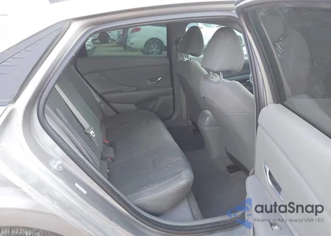 2023 Hyundai Elantra Sel z USA, uszkodzony, nr VIN KMHLS4AG7PU521290